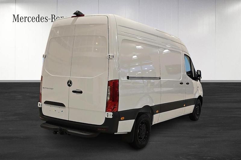 Begagnad Mercedes E-Sprinter 100 kW (136 HK) 2024 Vit Van