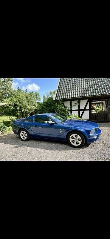 Blå Begagnad 2007 Ford Mustang GT Sportkupé | 169 000 kr (Superpris) - Bild 1/4