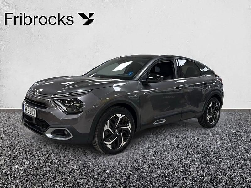 Grå Begagnad 2023 Citroën C4 Shine Halvkombi | 229 900 kr (Marknadspris) - Bild 1/4