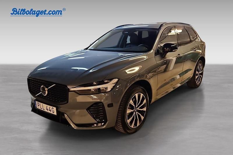 Grå Begagnad 2024 Volvo XC60 Plus SUV | 540 900 kr (Lite dyr) - Bild 1/4