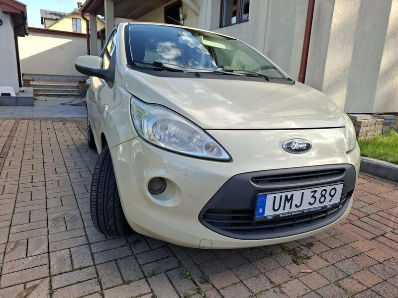 Grön Begagnad 2009 Ford Ka Halvkombi | 34 000 kr (Marknadspris) - Bild 1/4