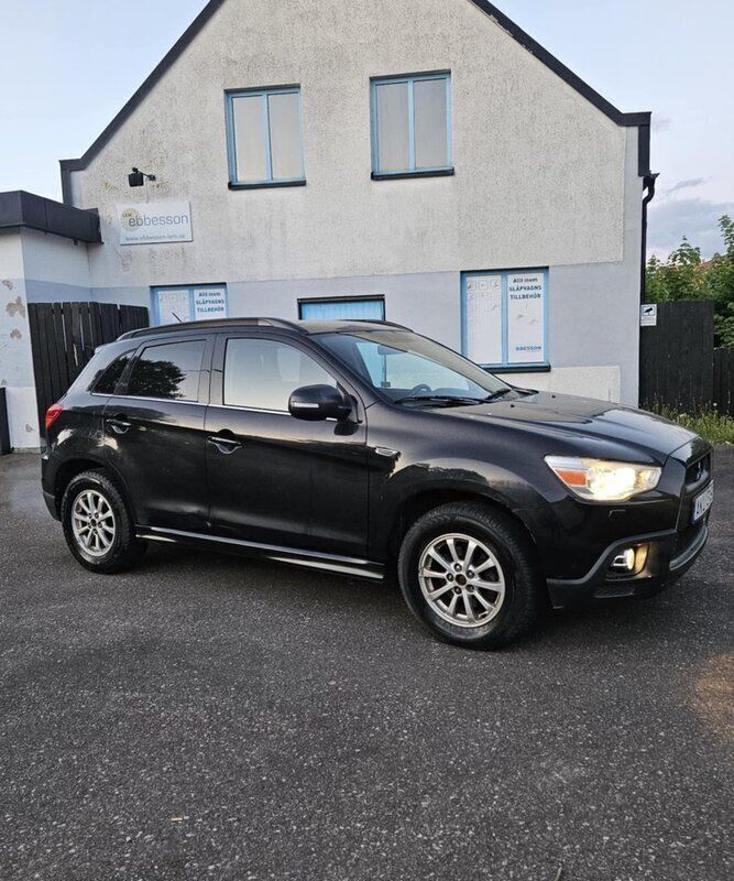 Svart Begagnad 2012 Mitsubishi ASX SUV | 19 900 kr - Bild 1/4