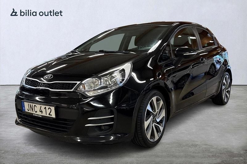 Svart Begagnad 2016 Kia Rio Halvkombi | 84 900 kr (Marknadspris) - Bild 1/3