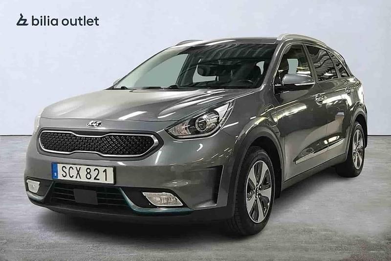Grå Begagnad 2018 Kia Niro SUV | 144 900 kr (Marknadspris) - Bild 1/1