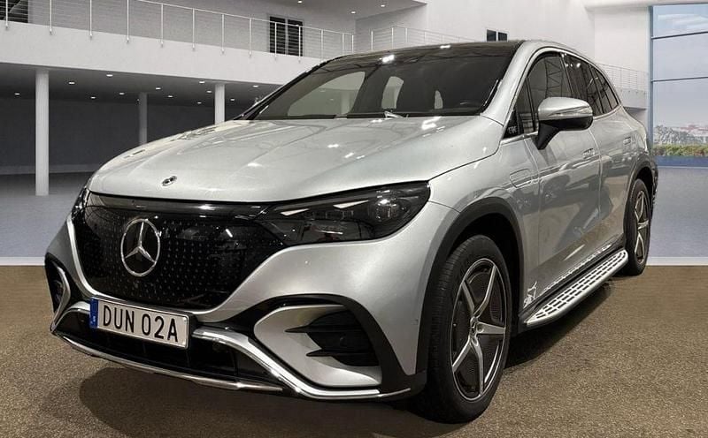 Silver Begagnad 2023 Mercedes EQE500 AMG Line Premium SUV | 719 000 kr - Bild 1/3