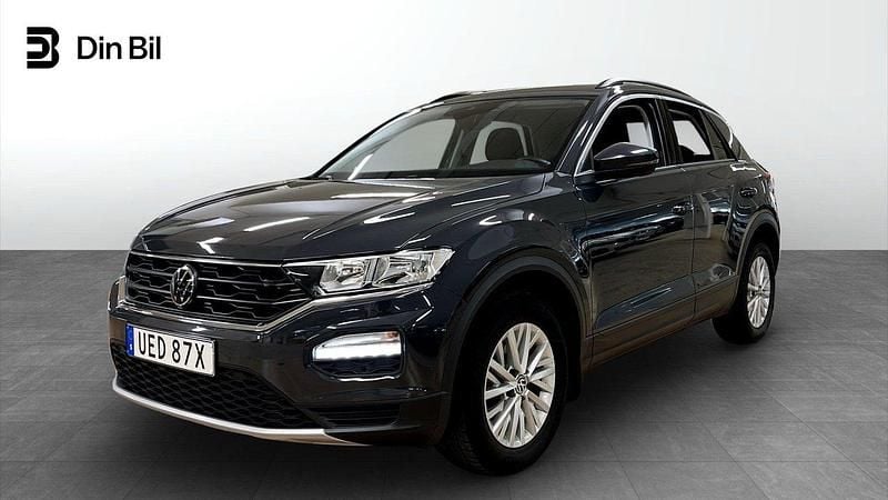 Grå Begagnad 2021 VW T-Roc Style SUV | 199 500 kr (Superpris) - Bild 1/4