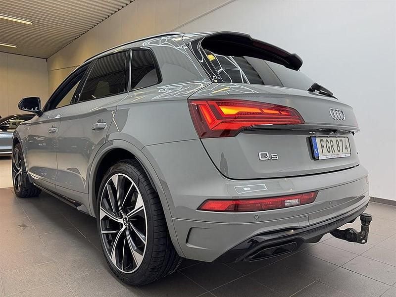 Begagnad Audi Q5 S-Line 204 HK (150 kW) 2020 Grå SUV