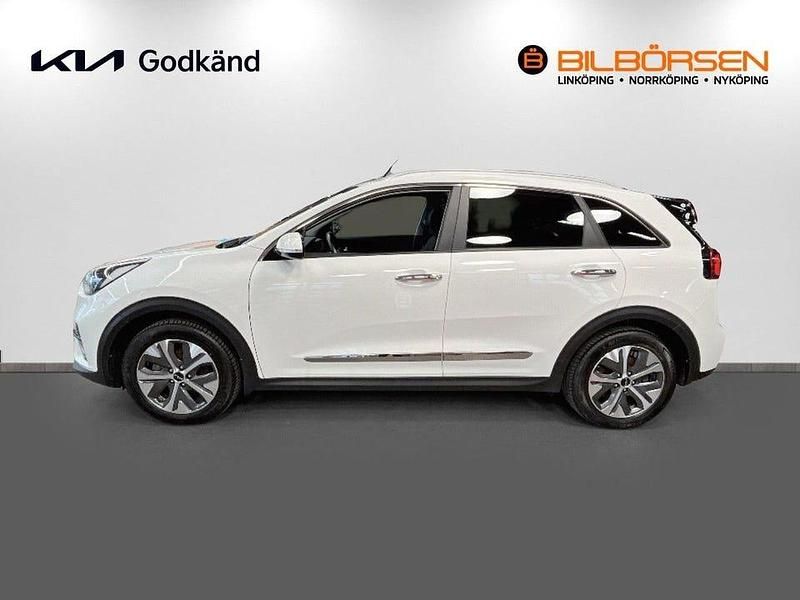 Begagnad Kia e-Niro Advance 150 kW (204 HK) 2022 Vit SUV
