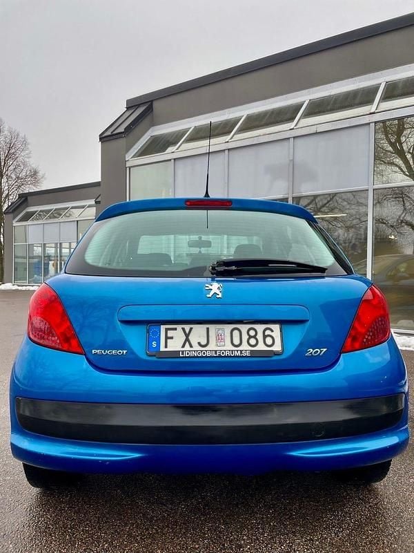 Begagnad Peugeot 207 88 HK (64 kW) 2007