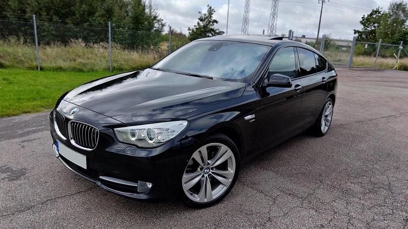 Begagnad 2011 BMW 535 Gran Turismo M Sport Halvkombi | 184 900 kr - Bild 1/4