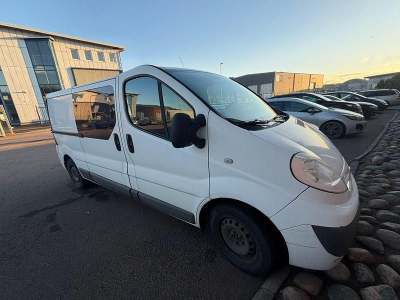 Begagnad 2012 Nissan Primastar Minibuss | 59 000 kr (Marknadspris) - Bild 1/4