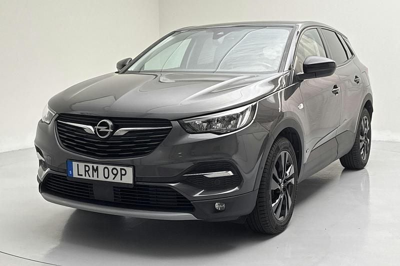 Grå Begagnad 2021 Opel Grandland X SUV | 209 000 kr (Superpris) - Bild 1/4