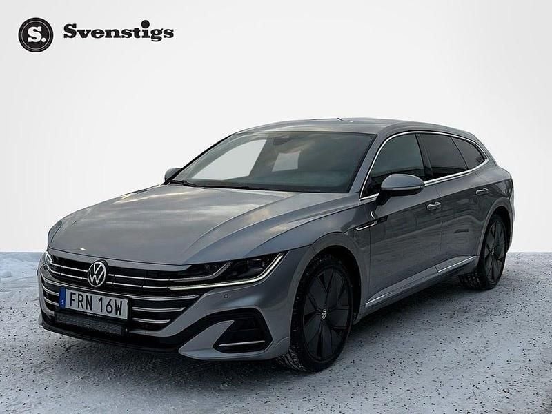 Silver Begagnad 2021 VW Arteon R-line Kombi | 249 000 kr (Superpris) - Bild 1/4