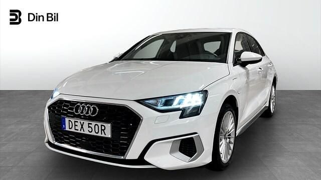 Ibisvit Begagnad 2022 Audi A3 Sportback e-tron Advanced Plus Sedan | 319 000 kr (Marknadspris) - Bild 1/4