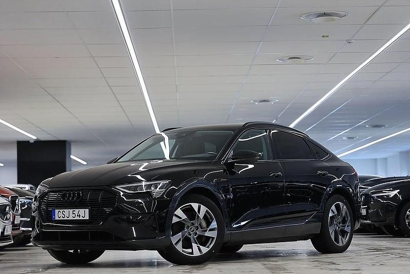 Begagnad Audi e-tron Sportback 300 kW (408 HK) 2022 Svart SUV