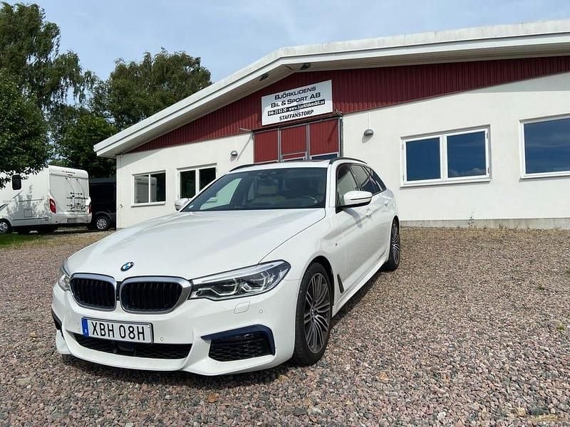 Begagnad BMW 540 M Sport 340 HK (250 kW) 2019 Vit Kombi