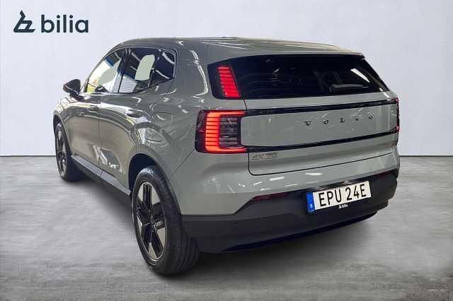 Grå Begagnad 2024 Volvo EX30 Core SUV | 378 000 kr - Bild 1/3