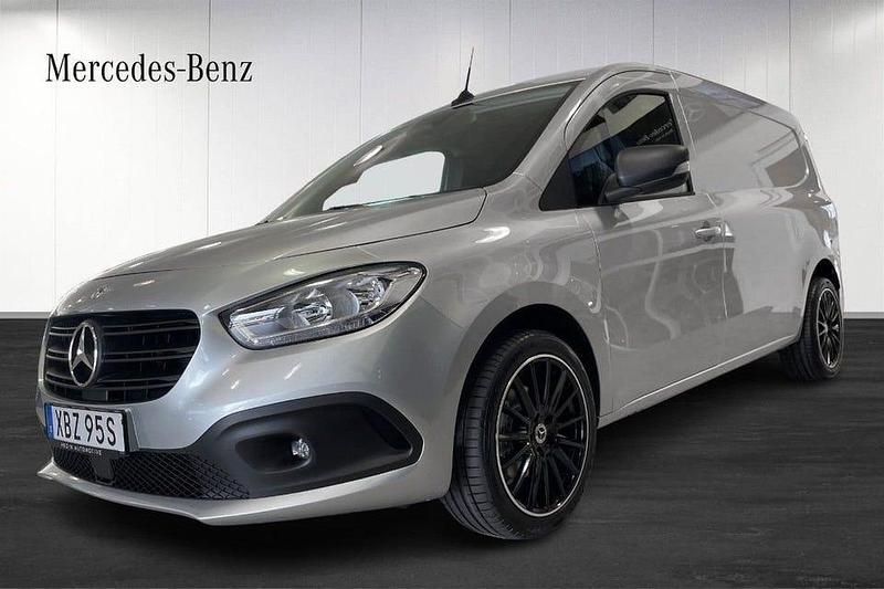 Silver Ny 2025 Mercedes Citan 110 Edition Van | 383 200 kr (Dyr) - Bild 1/4