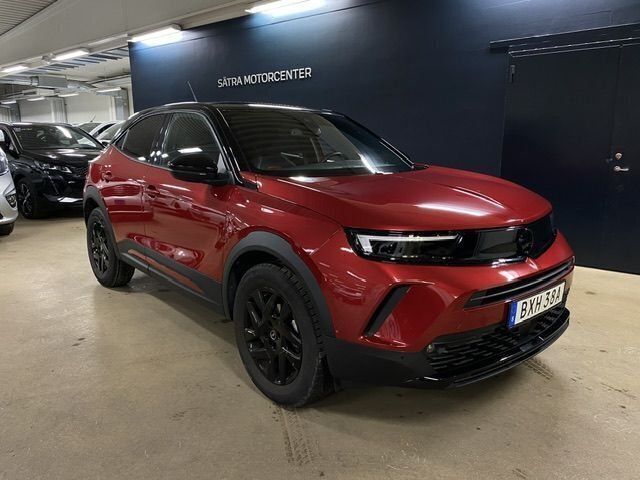 Röd Begagnad 2022 Opel Mokka GS Line SUV | 229 900 kr (Marknadspris) - Bild 1/4