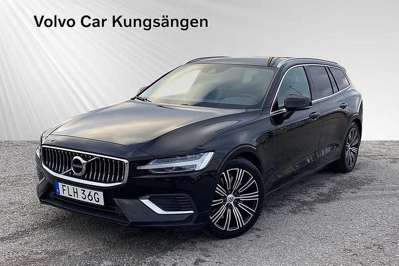 Svart Begagnad 2021 Volvo V60 Inscription Kombi | 279 900 kr (Bra pris) - Bild 1/3