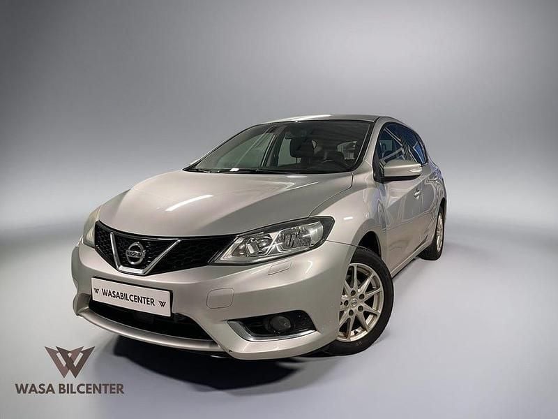 Begagnad Nissan Pulsar 116 HK (85 kW) 2015 Silver Halvkombi