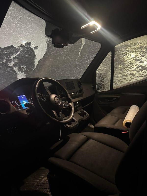Begagnad Mercedes Sprinter 163 HK (119 kW) 2019 Van
