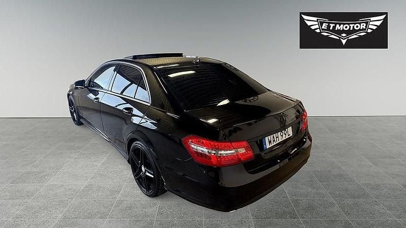 Begagnad Mercedes E300 Avantgarde 231 HK (169 kW) 2011 Svart Sedan