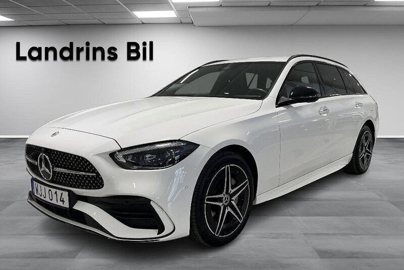 Vit Begagnad 2023 Mercedes C300e AMG line Kombi | 579 900 kr (Lite dyr) - Bild 1/4