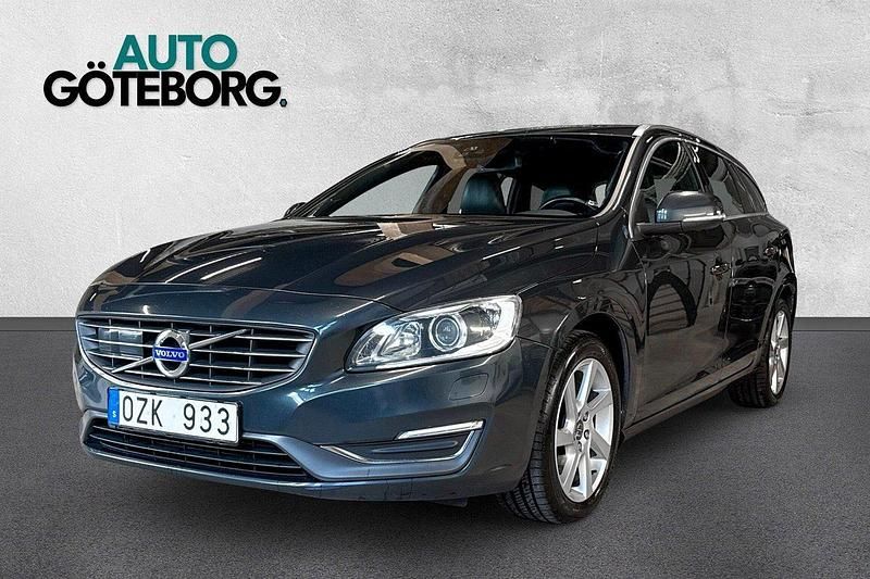 Grå Begagnad 2013 Volvo V60 Summum Kombi | 99 900 kr (Marknadspris) - Bild 1/3