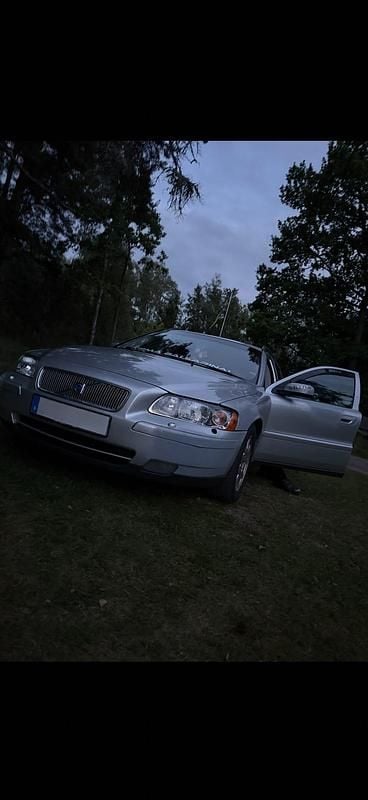 Begagnad 2005 Volvo V70 Kombi | 15 000 kr (Bra pris) - Bild 1/4