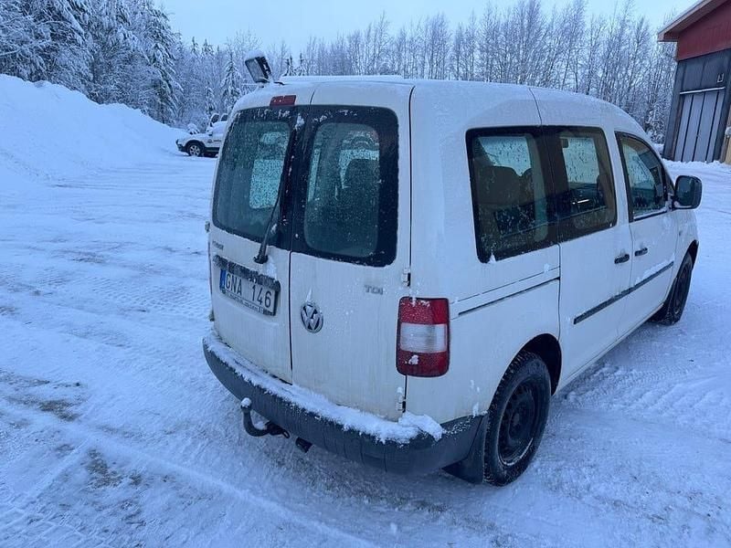Begagnad VW Caddy 105 HK (77 kW) 2008 Minibuss