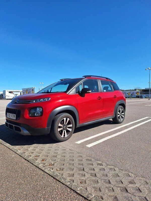 Röd Begagnad 2020 Citroën C3 Aircross SUV | 119 000 kr (Marknadspris) - Bild 1/4