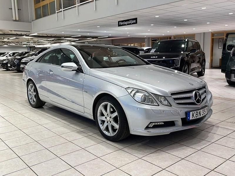 Begagnad Mercedes E350 292 HK (214 kW) 2009 Silver Sportkupé
