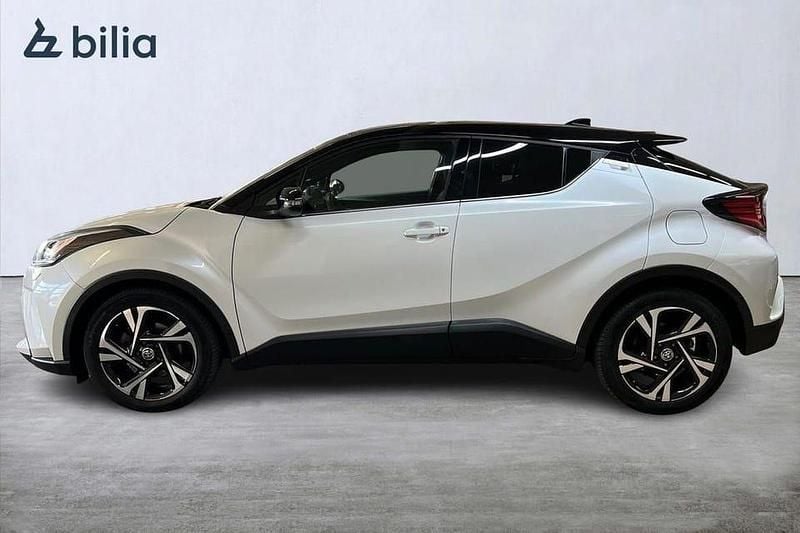 Begagnad Toyota C-HR Edition 124 HK (91 kW) 2022 Vit SUV