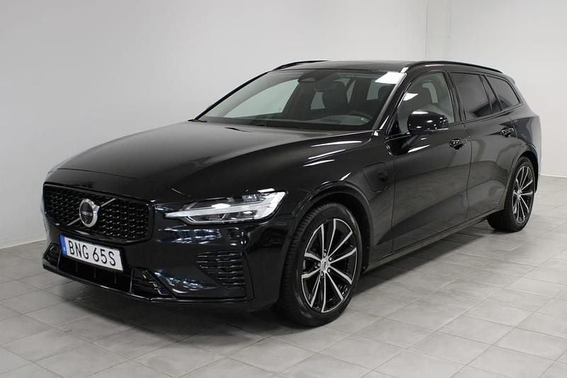 Svart Begagnad 2024 Volvo V60 Plus Kombi | 489 000 kr (Lite dyr) - Bild 1/4