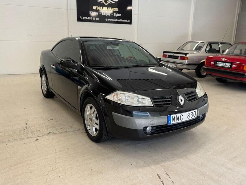 Svart Begagnad 2005 Renault Mégane Cabriolet Cab | 15 000 kr - Bild 1/4