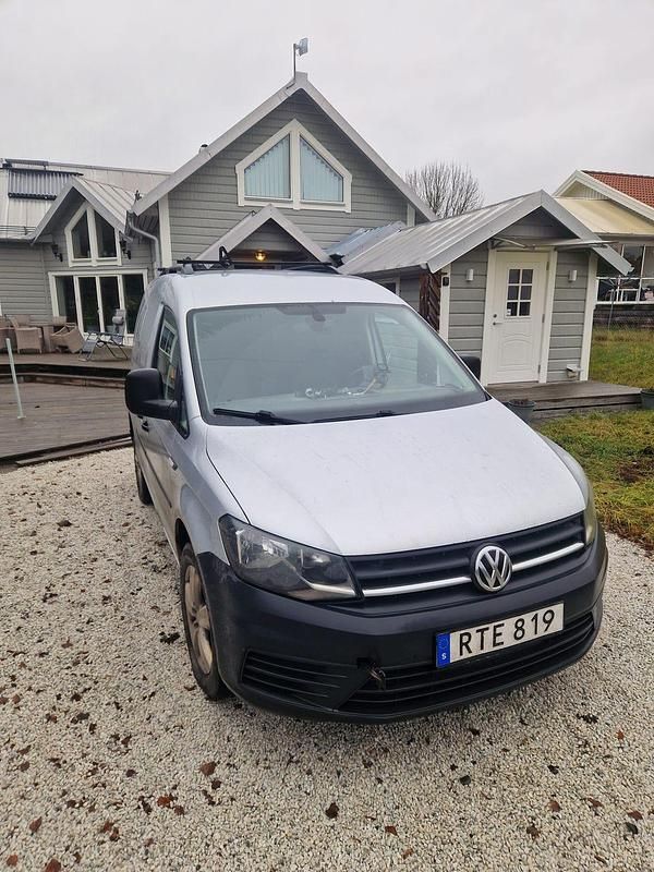 Begagnad 2016 VW Caddy Minibuss | 80 000 kr (Superpris) - Bild 1/3