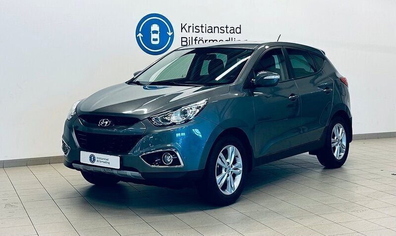 Grå Begagnad 2012 Hyundai ix35 SUV | 119 900 kr (Lite dyr) - Bild 1/4