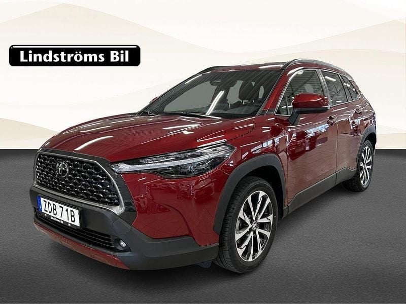 Röd Begagnad 2024 Toyota Corolla Cross Executive SUV | 429 900 kr (Lite dyr) - Bild 1/3