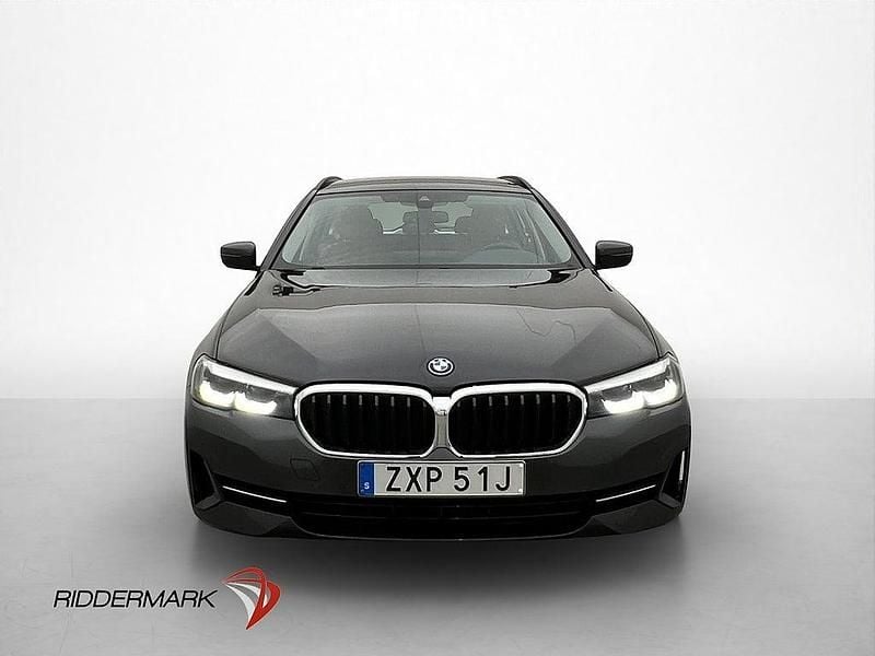 Begagnad BMW 530e 184 HK (135 kW) 2022 Grå Kombi