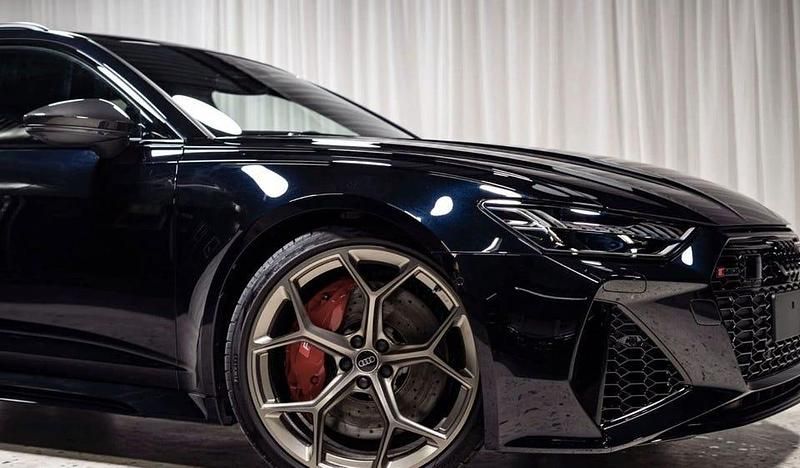 Begagnad Audi RS6 Performance 630 HK (463 kW) 2023 Svart Kombi