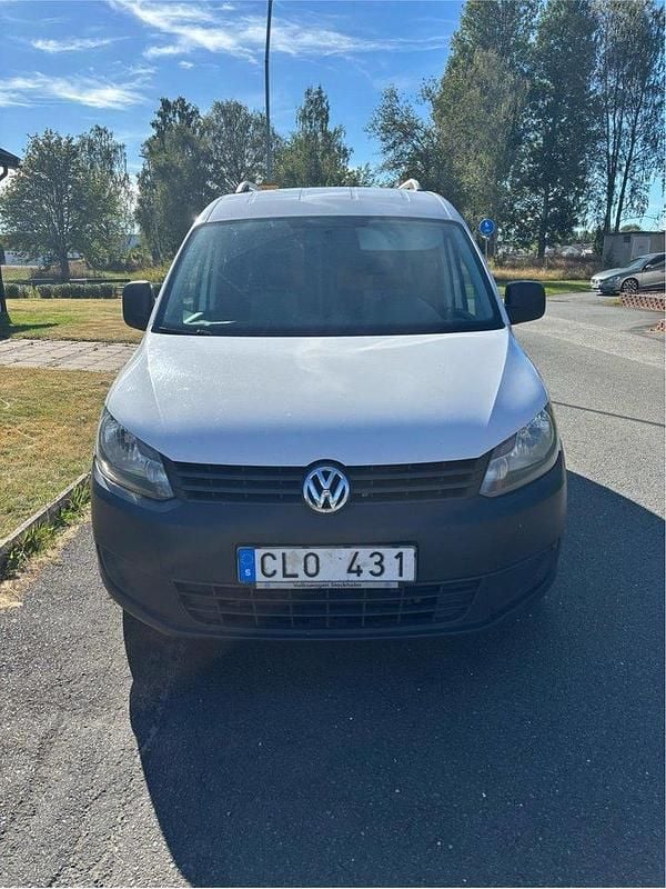 Vit Begagnad 2012 VW Caddy Minibuss | 55 000 kr (Marknadspris) - Bild 1/4