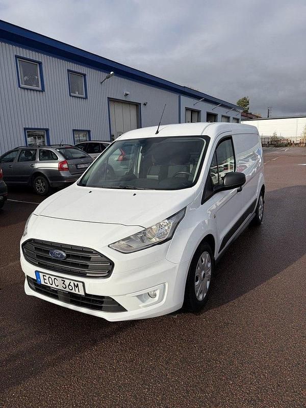 Vit Begagnad 2019 Ford Transit Van | 169 900 kr (Dyr) - Bild 1/4