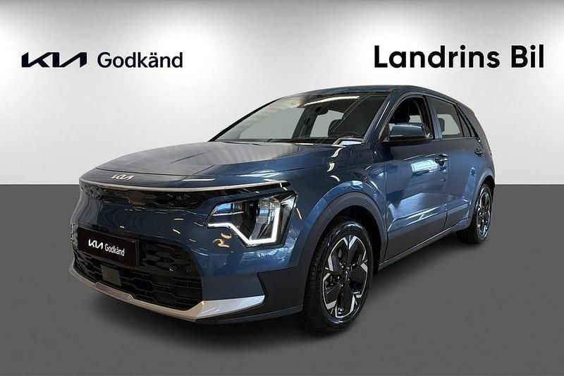 Blå Begagnad 2023 Kia e-Niro SUV | 349 300 kr (Lite dyr) - Bild 1/4