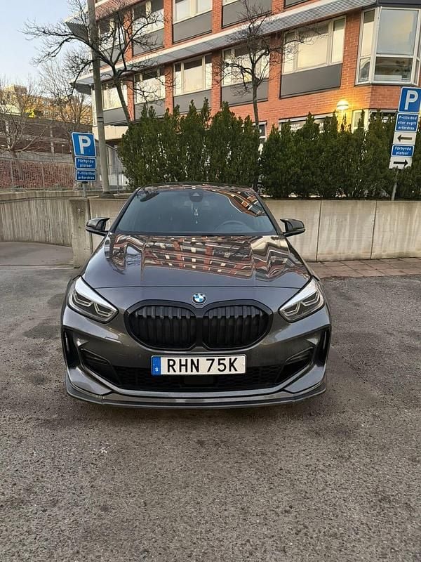 Begagnad BMW 118 140 HK (102 kW) 2020 Halvkombi