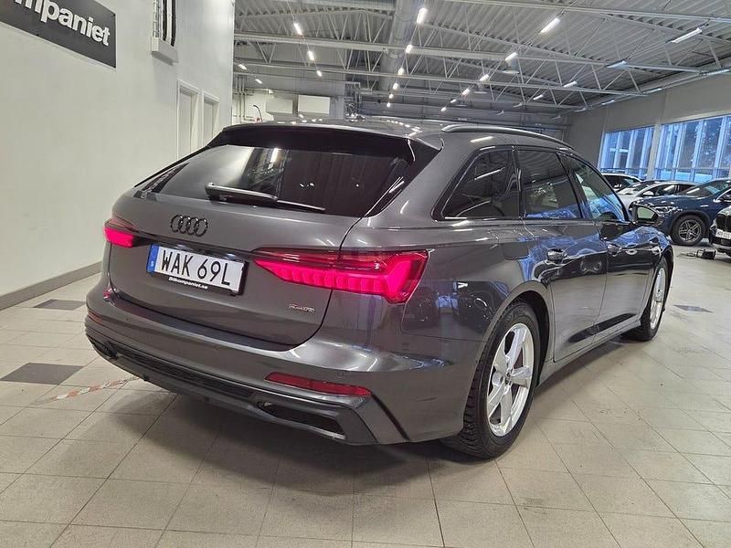 Begagnad Audi A6 367 HK (269 kW) 2023 Grå Kombi