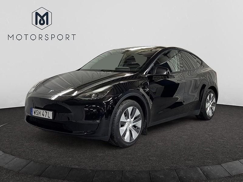Begagnad 2023 Tesla Model Y Long Range AWD SUV | 414 900 kr (Marknadspris) - Bild 1/3