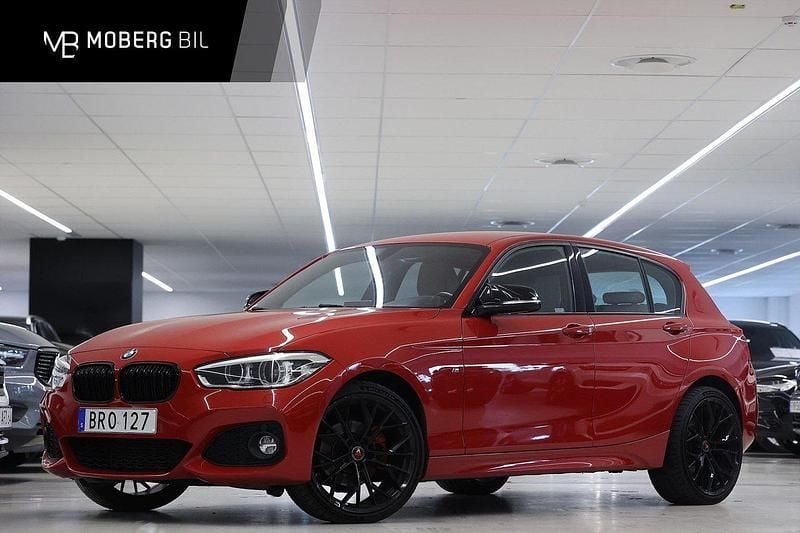 Röd Begagnad 2017 BMW 120 M Sport Halvkombi | 199 900 kr (Marknadspris) - Bild 1/2