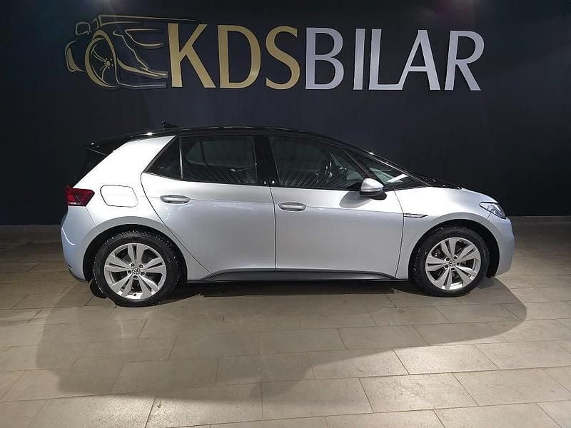 Begagnad VW ID.3 Pro Performance 150 kW (204 HK) 2020 Silver Halvkombi
