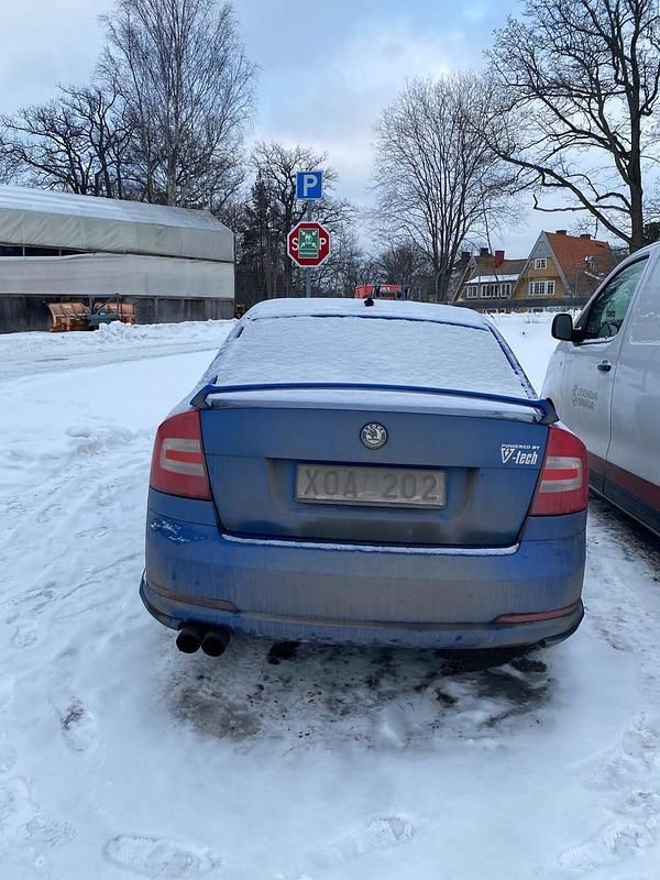 Begagnad Skoda Octavia RS 310 HK (228 kW) 2006